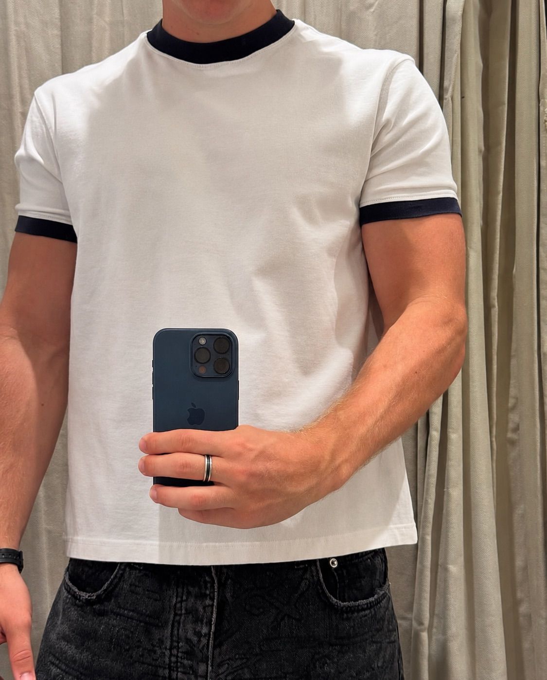 Muscle Fit Cropped Ringer Tee